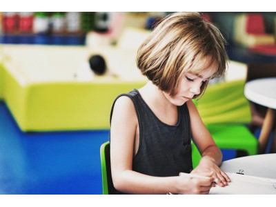 Mobilier École Fondamentale Belgique | Honico